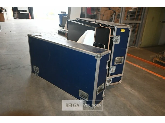 Grote flightcase op wielen - afbeelding 3 van  10