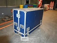Grote flightcase op wielen - afbeelding 8 van  10