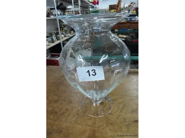 Grote glazen vaas h 40cm - afbeelding 1 van  3