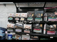 Grote hoeveelheid zakken honden- en kattenvoer met display purina proplan - afbeelding 3 van  17