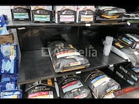 Grote hoeveelheid zakken honden- en kattenvoer met display purina proplan - afbeelding 11 van  17