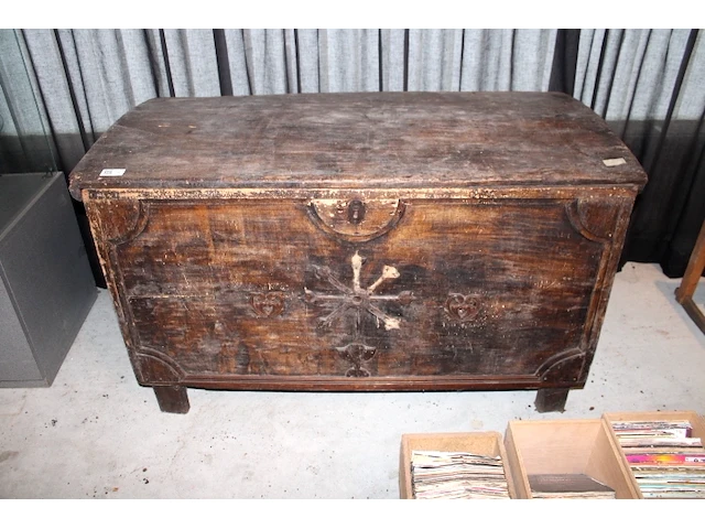 Grote houten koffer - afbeelding 1 van  3