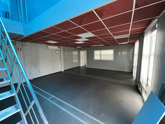 Grote kantoorunit bestaande uit 12 units - afbeelding 5 van  35