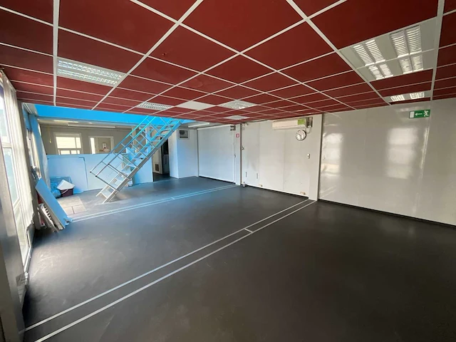 Grote kantoorunit bestaande uit 12 units - afbeelding 6 van  35