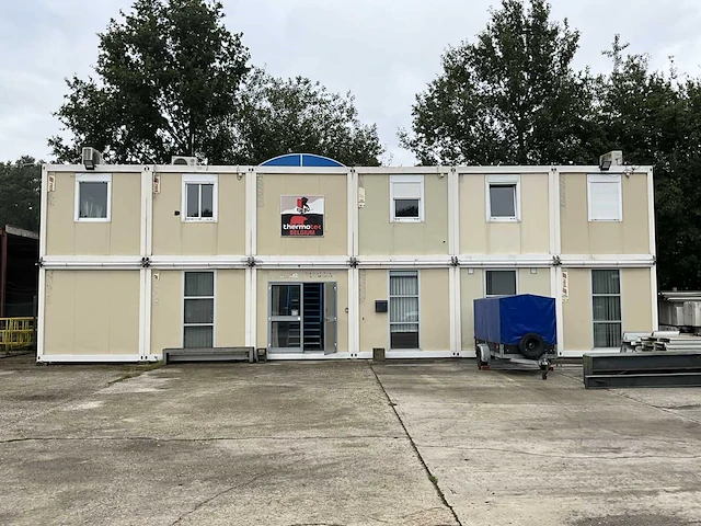 Grote kantoorunit bestaande uit 12 units - afbeelding 12 van  35