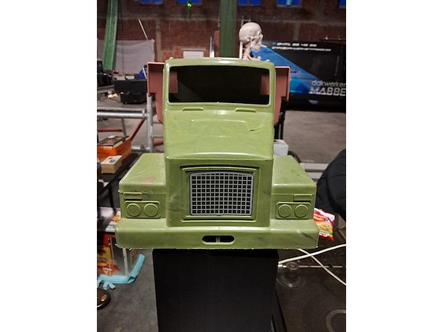 Grote kiepwagen ( 700 mm ) - afbeelding 1 van  4