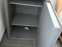 Grote kluis tweedehands - afbeelding 2 van  2