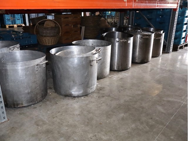 Grote kookpot (x12) - afbeelding 1 van  4