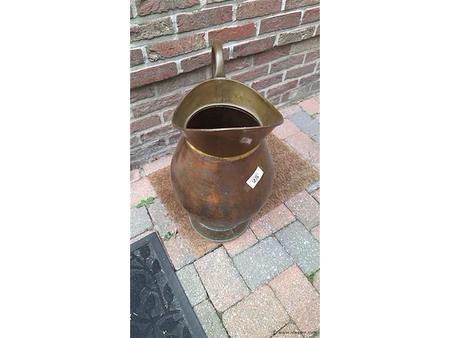 Grote koperen kan - afbeelding 1 van  3