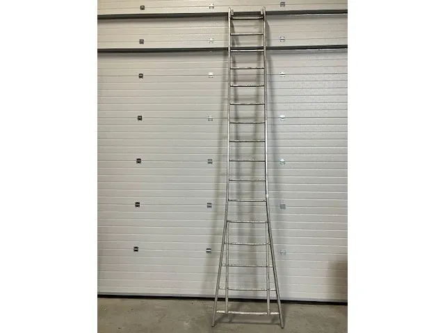 Grote ladder - afbeelding 3 van  3