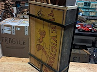 Grote luciferdoos op staander - afbeelding 2 van  2