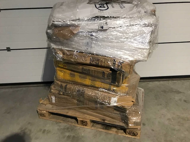 Grote mixpartij baby artikelen 35 pallets - afbeelding 38 van  62
