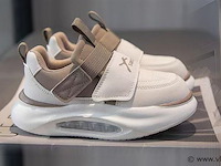 Grote partij 230 kinderschoenen - afbeelding 3 van  6