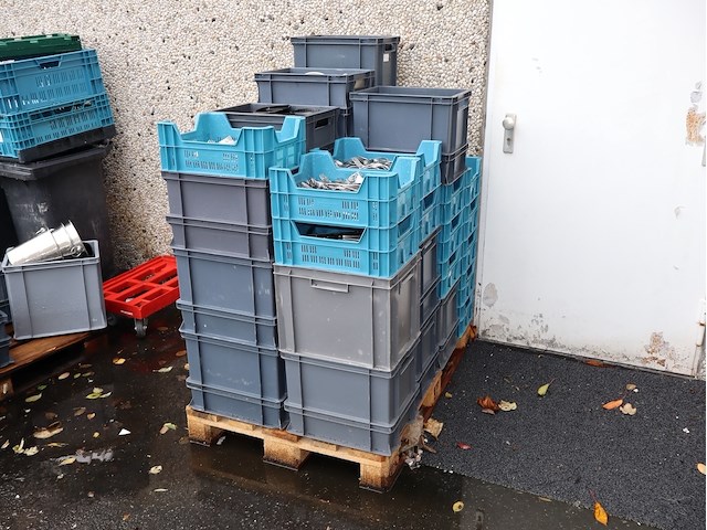 Grote partij afwas - afbeelding 5 van  16