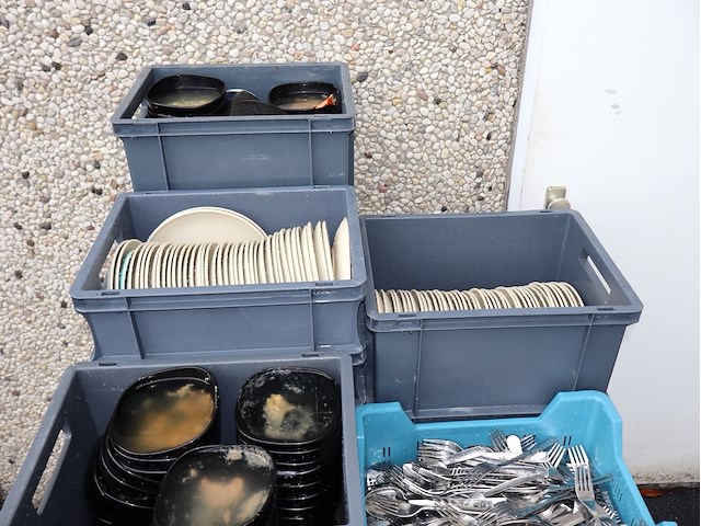 Grote partij afwas - afbeelding 7 van  16