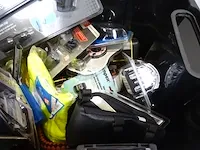 Grote partij auto - afbeelding 5 van  6