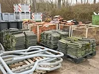 Grote partij dakpannen divers - afbeelding 2 van  2