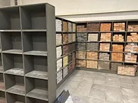 Grote partij dakpanstalen - afbeelding 9 van  19
