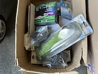 Grote partij dieren en tuintoebehoren - afbeelding 6 van  9