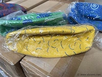 Grote partij div. ballen, 8,5 inch - afbeelding 1 van  4