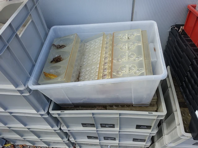 Grote partij div chocolade mallen (zonder bakken) - afbeelding 11 van  24