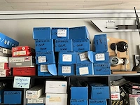 Grote partij divers deurbeslag en sloten - afbeelding 10 van  37