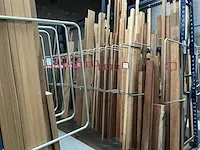Grote partij divers hout - afbeelding 1 van  11