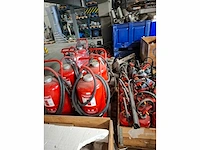 Grote partij diverse brandblussers - afbeelding 3 van  5