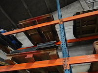 Grote partij diverse dakpannen - afbeelding 7 van  15