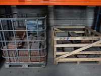 Grote partij diverse dakpannen - afbeelding 15 van  15