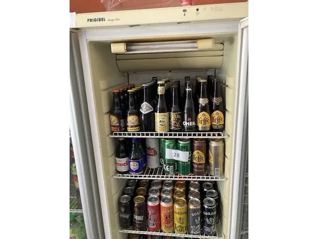 Grote partij diverse dranken - afbeelding 10 van  14