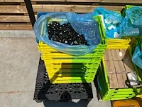 Grote partij diverse glaasjes, borden, tassen - afbeelding 19 van  27