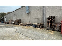 Grote partij diverse houten pallets - afbeelding 3 van  3