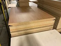 Grote partij diverse houten platen en houten werkbladen - afbeelding 3 van  18
