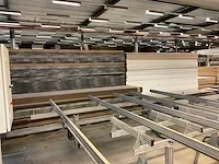 Grote partij diverse houten platen en houten werkbladen - afbeelding 13 van  18
