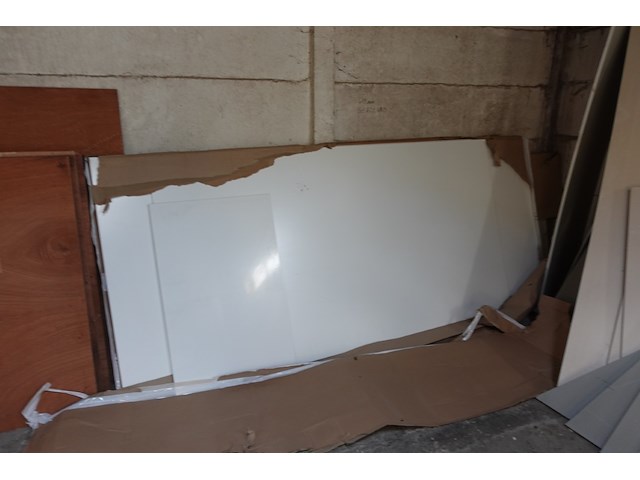 Grote partij diverse houten/plastic platen - afbeelding 4 van  10