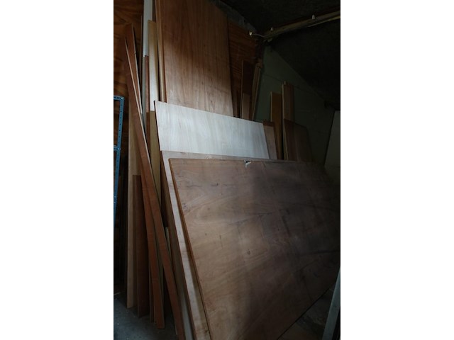 Grote partij diverse houten/plastic platen - afbeelding 8 van  10