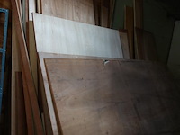 Grote partij diverse houten/plastic platen - afbeelding 8 van  10