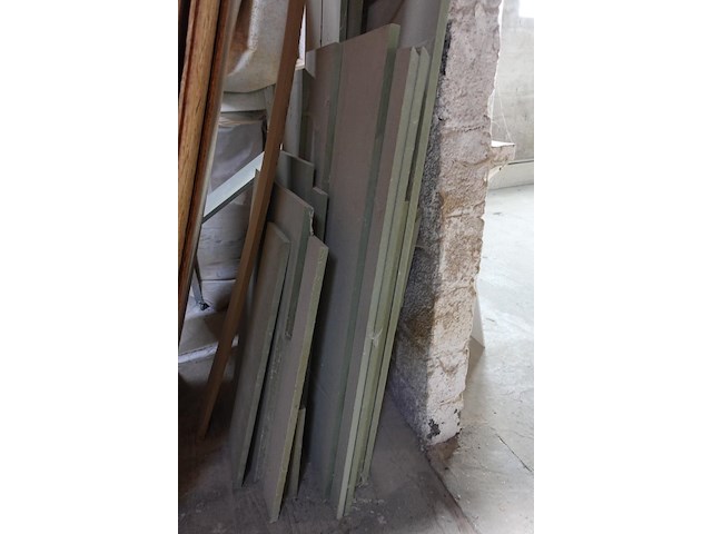 Grote partij diverse houten/plastic platen - afbeelding 10 van  10