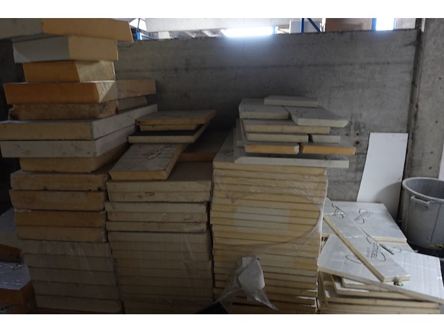 Grote partij diverse isolatiepanelen - afbeelding 2 van  8