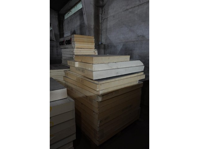 Grote partij diverse isolatiepanelen - afbeelding 6 van  8