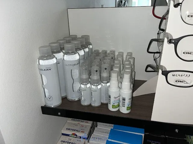 Grote partij diverse lenzen en diverse accessoires voor brillen - afbeelding 13 van  29
