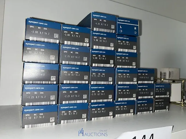 Grote partij diverse lenzen en diverse accessoires voor brillen - afbeelding 12 van  29