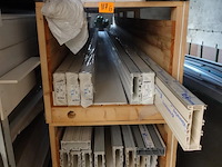 Grote partij diverse plastic glaslatten/profielen kömmerling - afbeelding 4 van  15