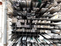 Grote partij diverse plastic glaslatten/profielen kömmerling - afbeelding 13 van  15