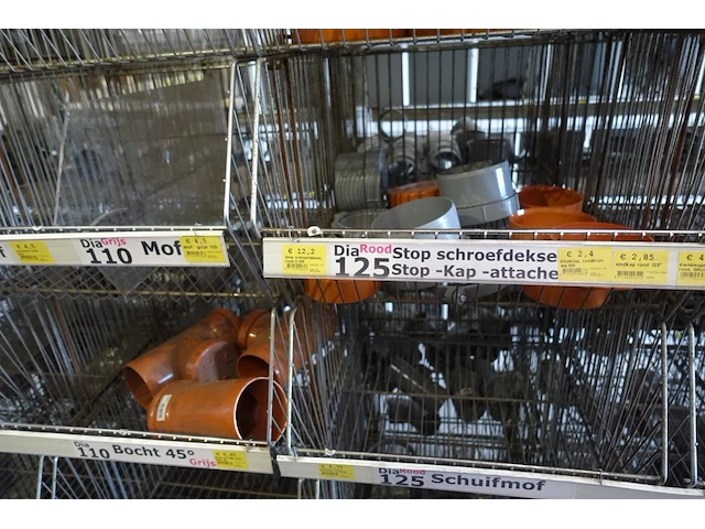 Grote partij diverse pvc - afbeelding 26 van  51