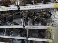 Grote partij diverse pvc - afbeelding 33 van  51