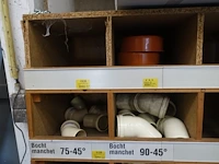 Grote partij diverse pvc - afbeelding 14 van  45