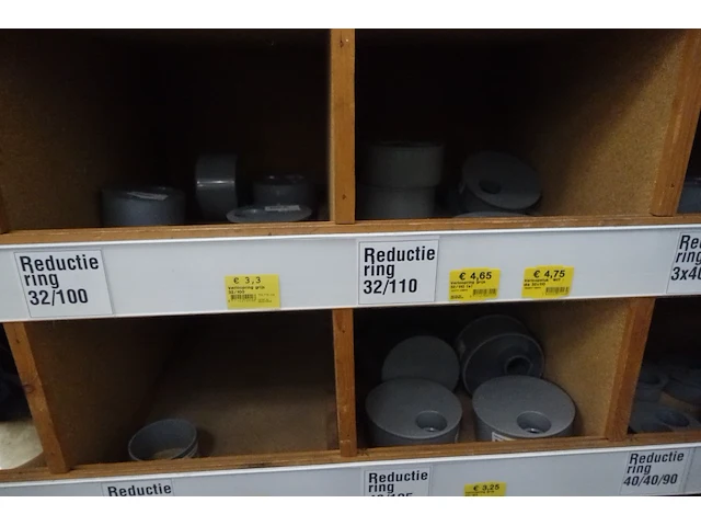 Grote partij diverse pvc - afbeelding 35 van  45