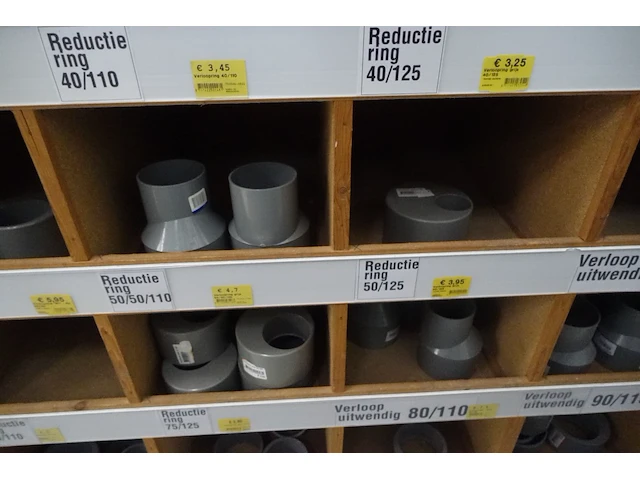 Grote partij diverse pvc - afbeelding 36 van  45